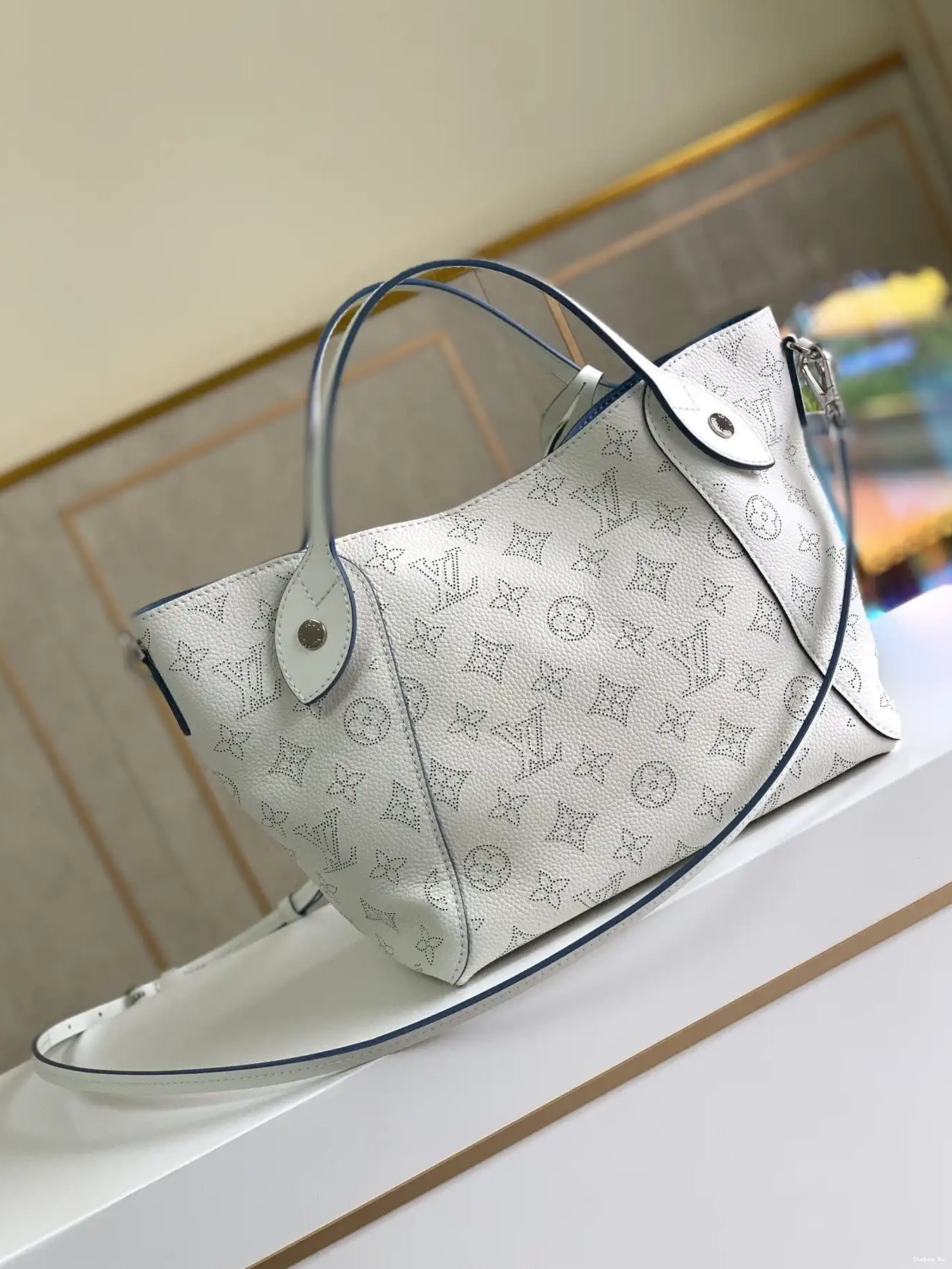 VUITTON HINA PM LOUIS 0627